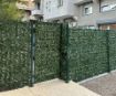 Ograda sa ukrasnim lovorovim listom